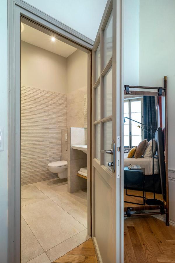 Escale Rochelaise, Gite Urbain Avec Spa Bain Nordique Et Sauna Tonneau La Rochelle  Luaran gambar
