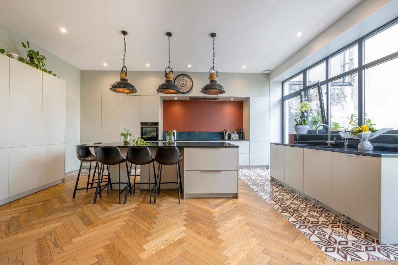 Escale Rochelaise, Gite Urbain Avec Spa Bain Nordique Et Sauna Tonneau La Rochelle  Luaran gambar